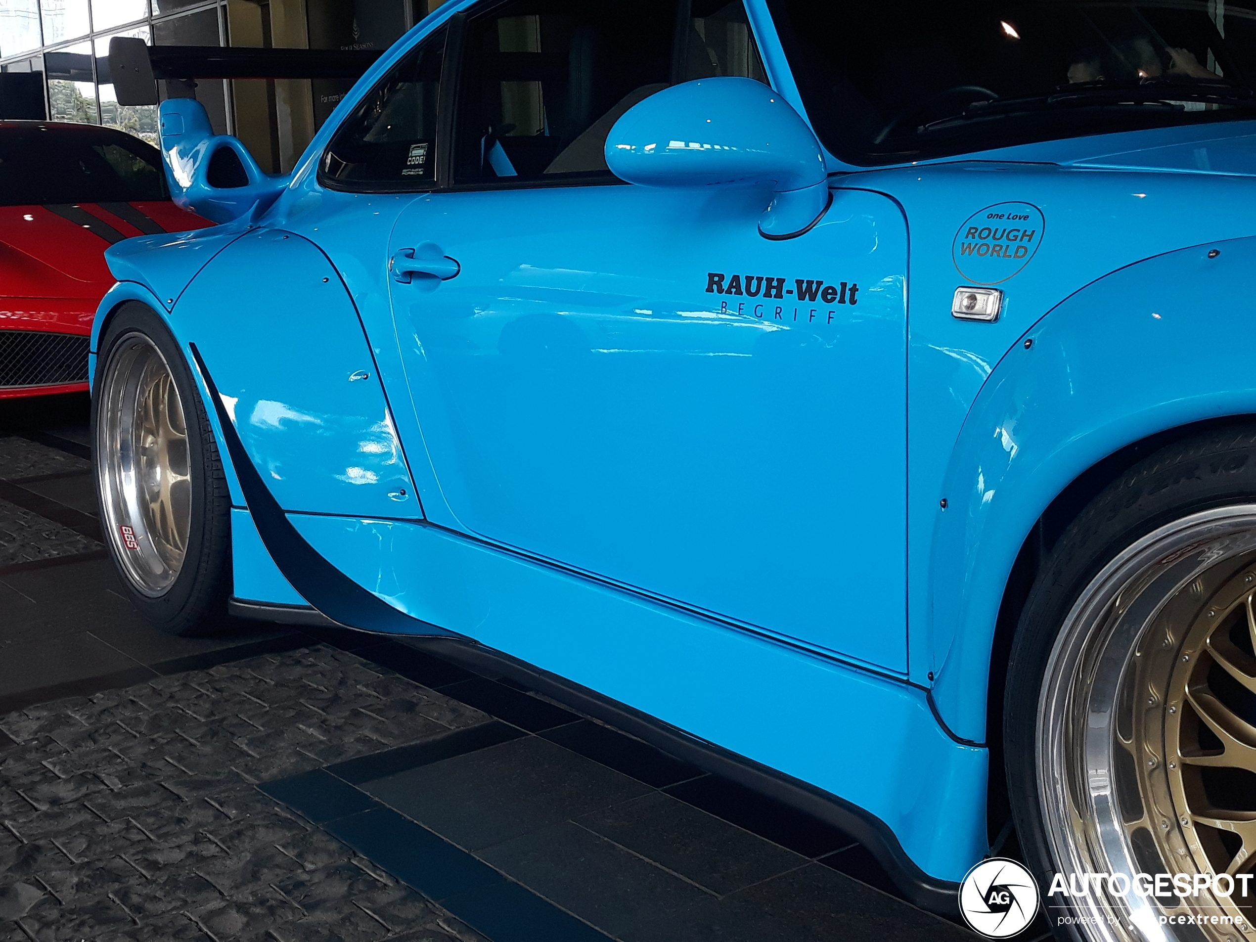 Porsche 993 Rauh-Welt Begriff - 25 September 2022 - Autogespot