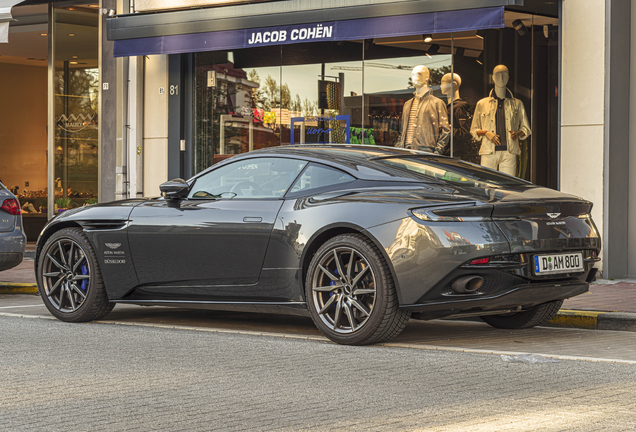 Aston Martin DB11 V8