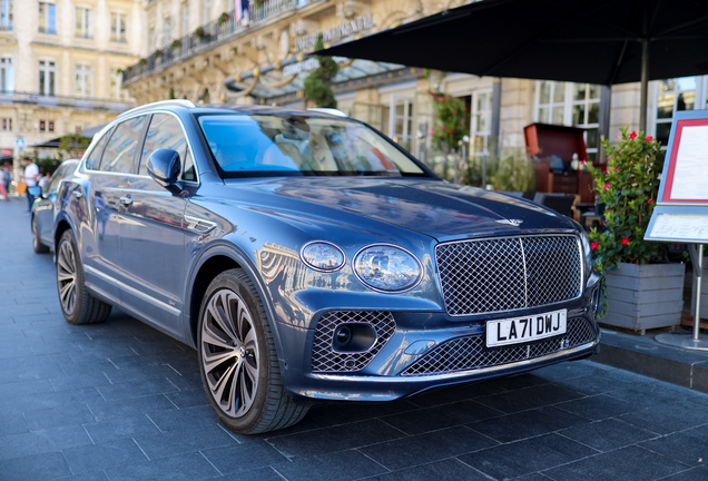 Bentley Bentayga Hybrid 2021 First Edition