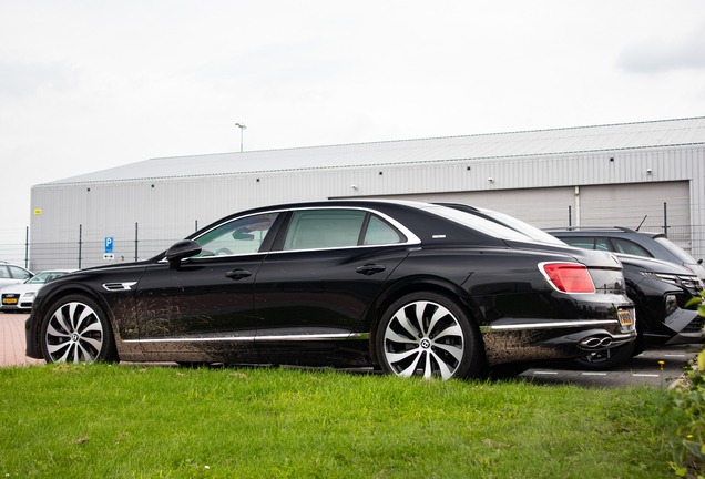 Bentley Flying Spur V8 2021 First Edition