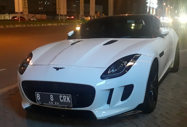 Jaguar F-TYPE S Coupé