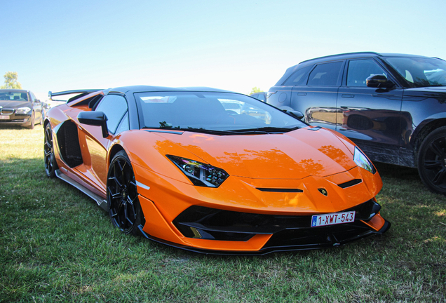 Lamborghini Aventador LP770-4 SVJ Roadster