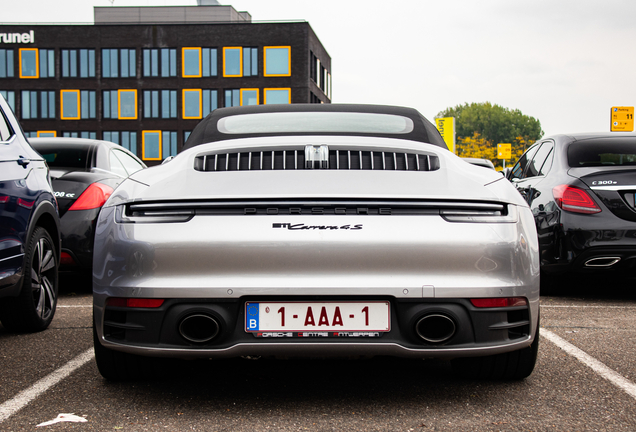 Porsche 992 Carrera 4S Cabriolet