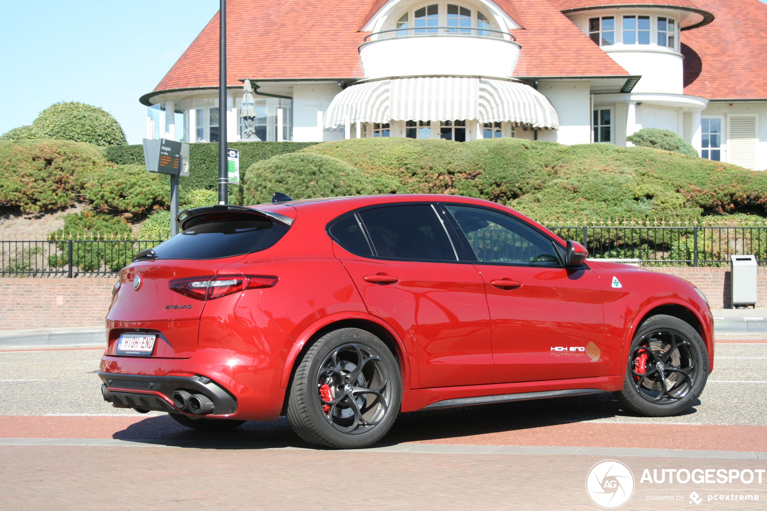 Alfa Romeo Pogea Racing Stelvio Quadrifoglio Centurion 1Plus