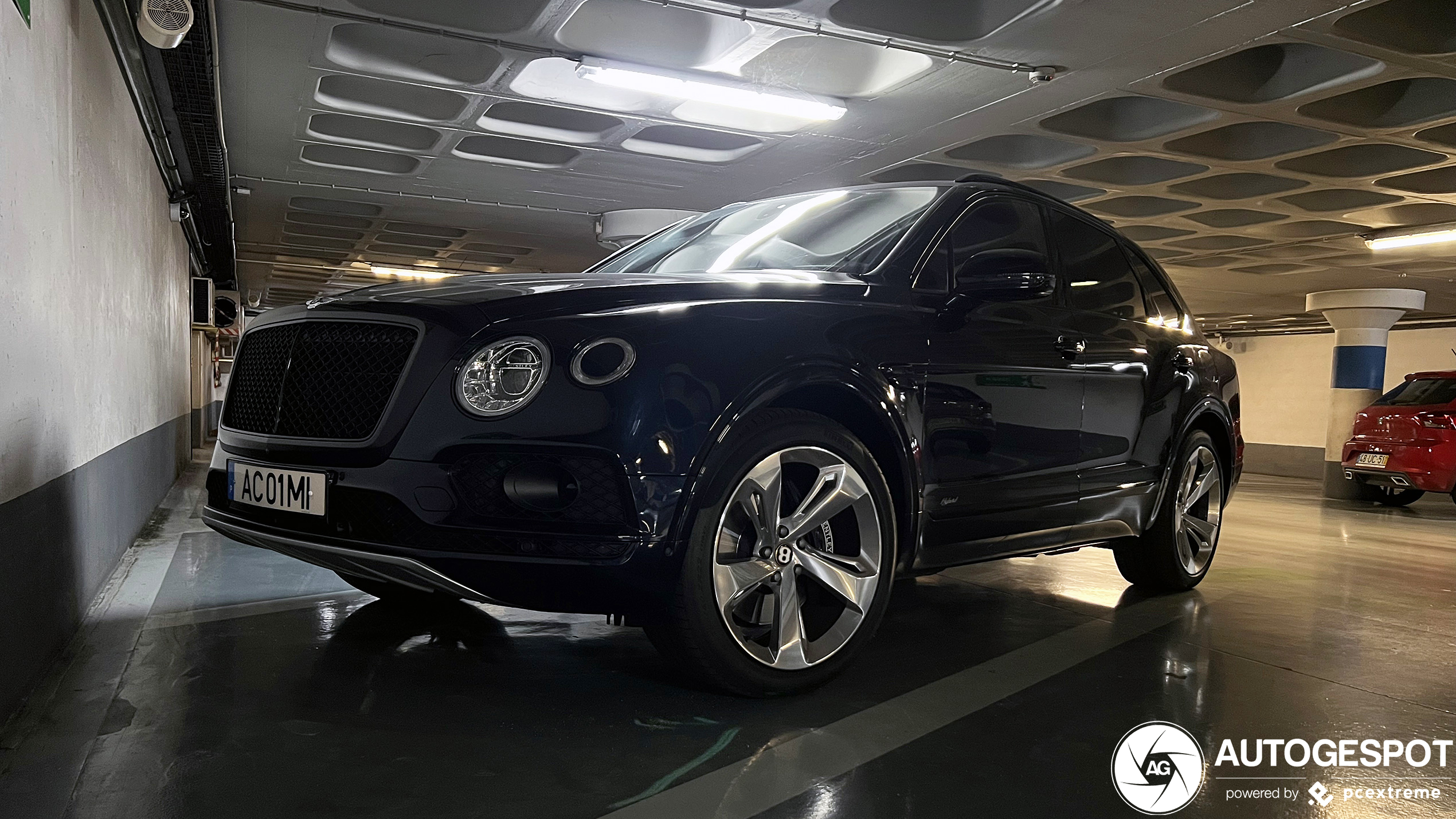 Bentley Bentayga Hybrid