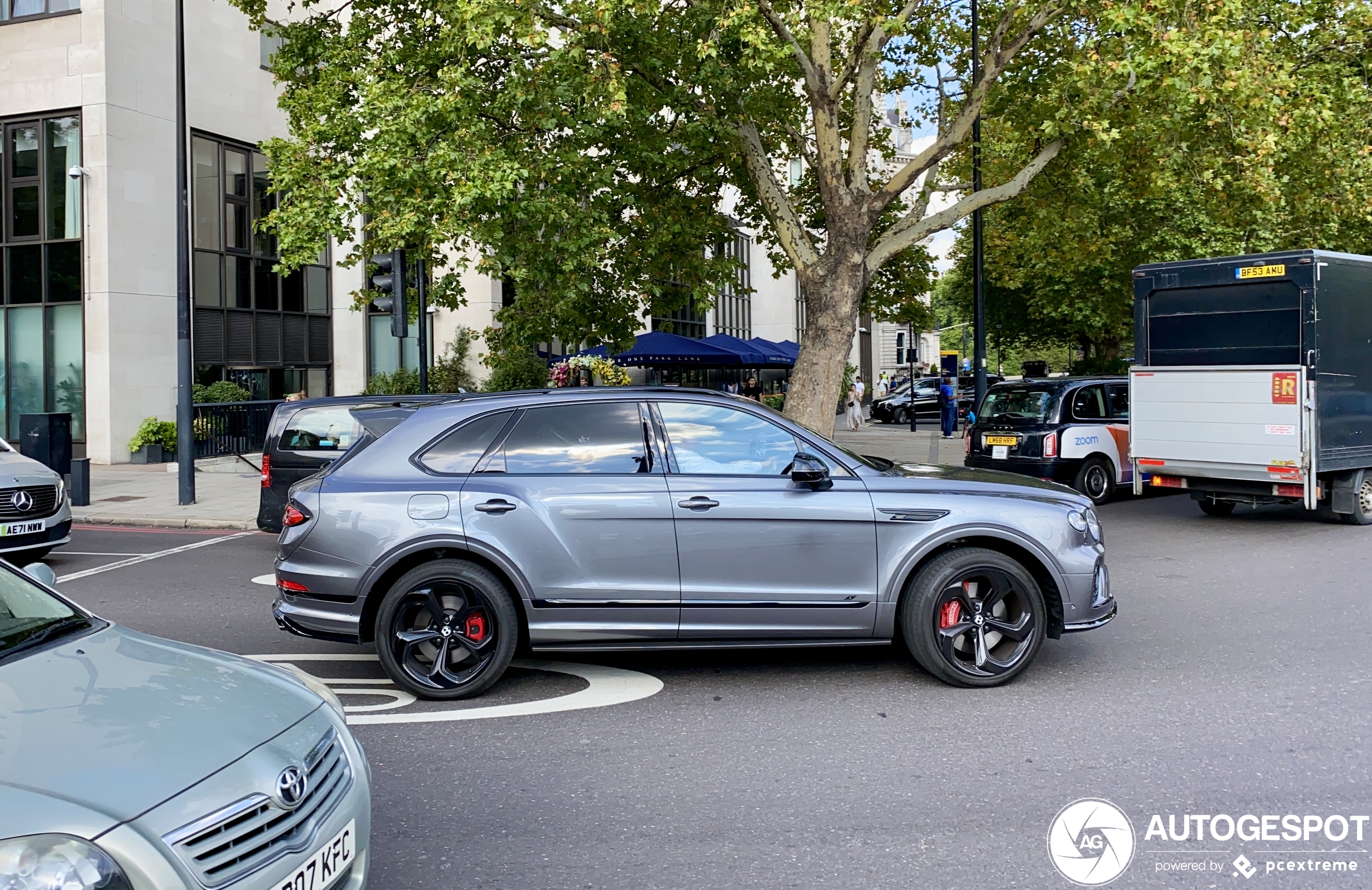 Bentley Bentayga V8 S 2022