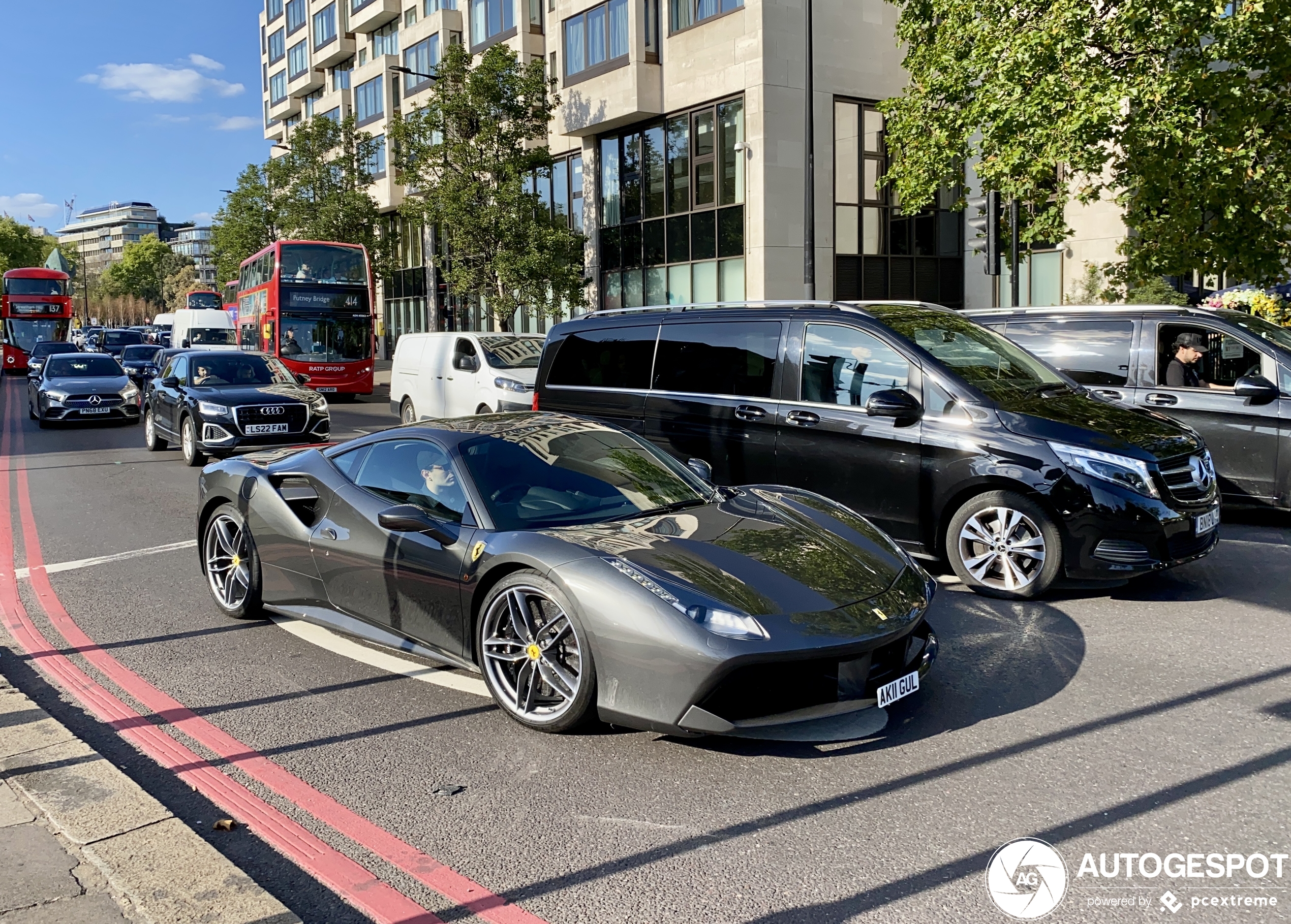 Ferrari 488 GTB