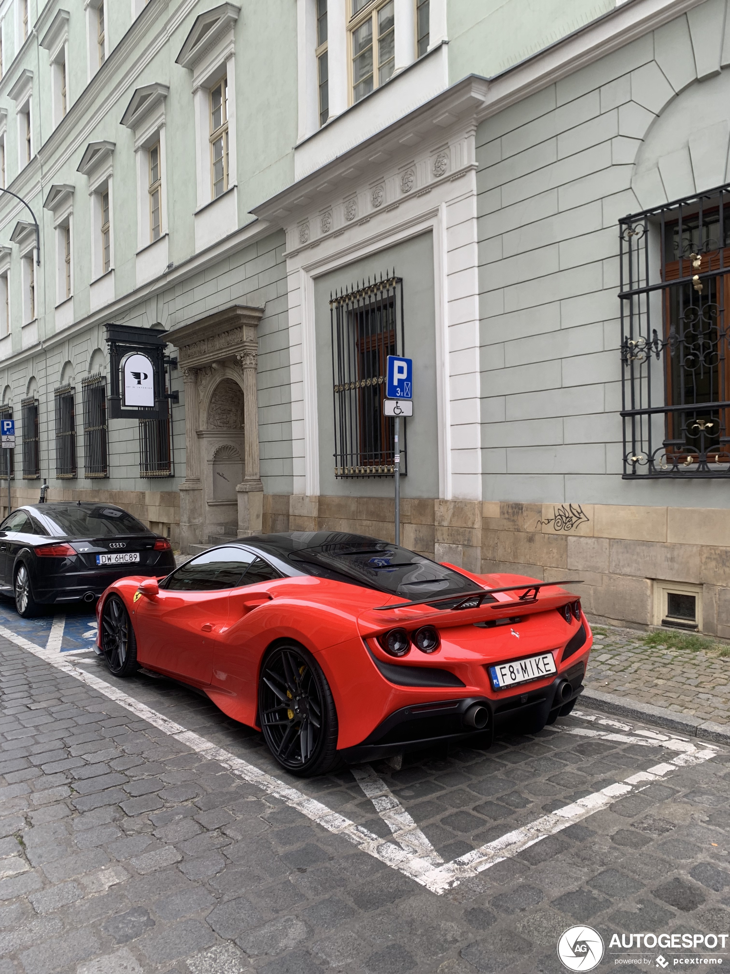 Ferrari F8 Tributo Novitec Rosso