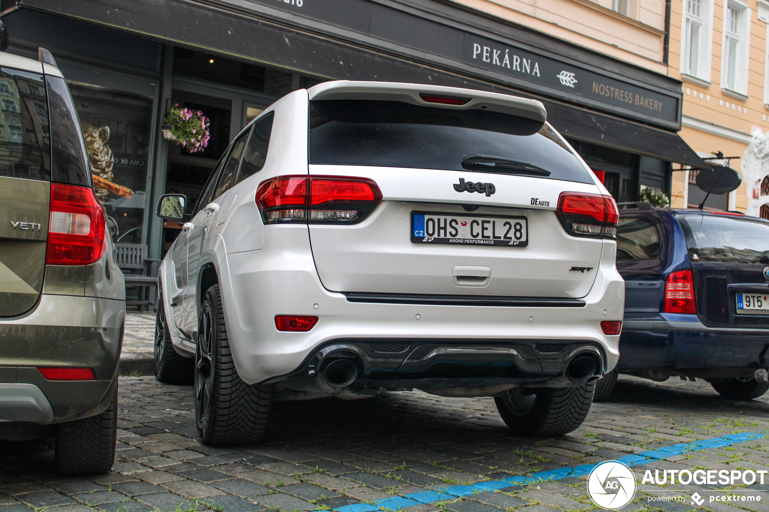 Jeep Grand Cherokee SRT 2016 Night Edition