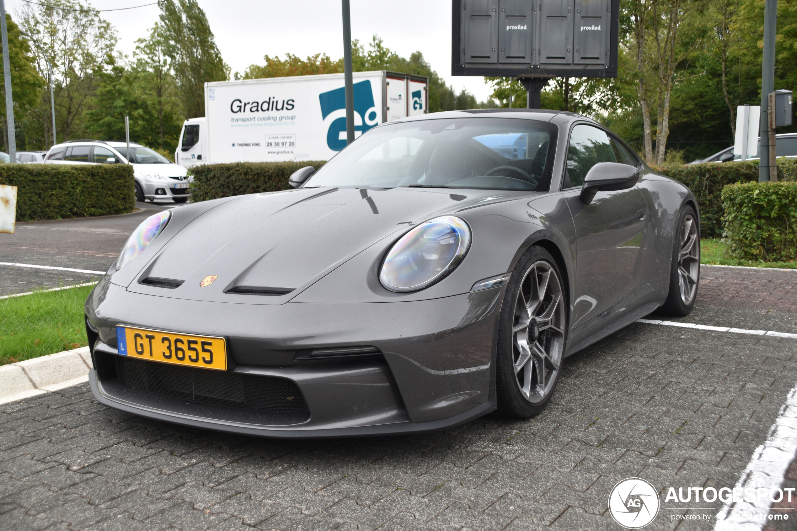 Porsche 992 GT3 Touring