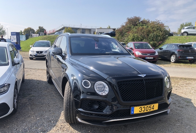 Bentley Bentayga Black Edition