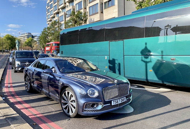 Bentley Flying Spur Hybrid