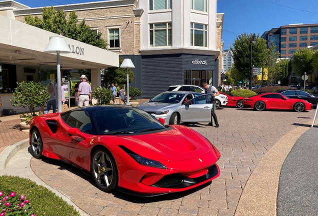 Ferrari F8 Tributo