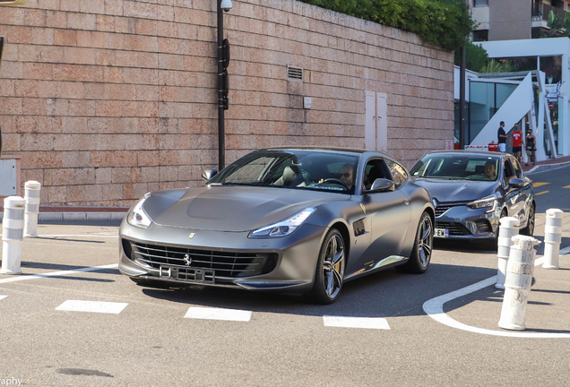 Ferrari GTC4Lusso