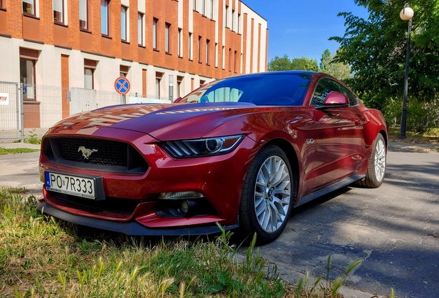 Ford Mustang GT 2015