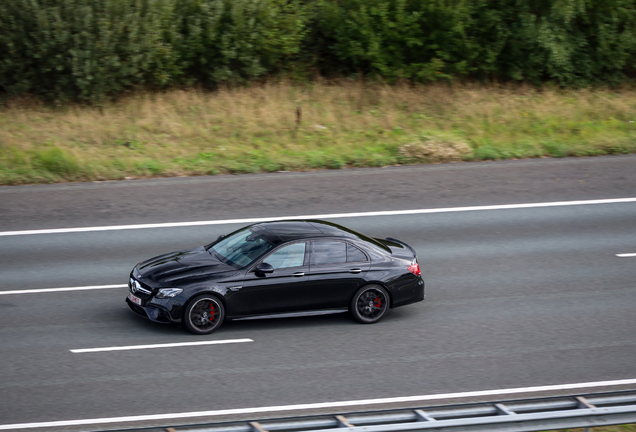 Mercedes-AMG E 63 S W213