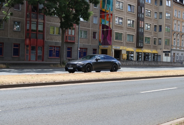 Mercedes-AMG GT 63 X290