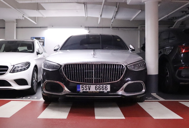 Mercedes-Maybach S 680 X223