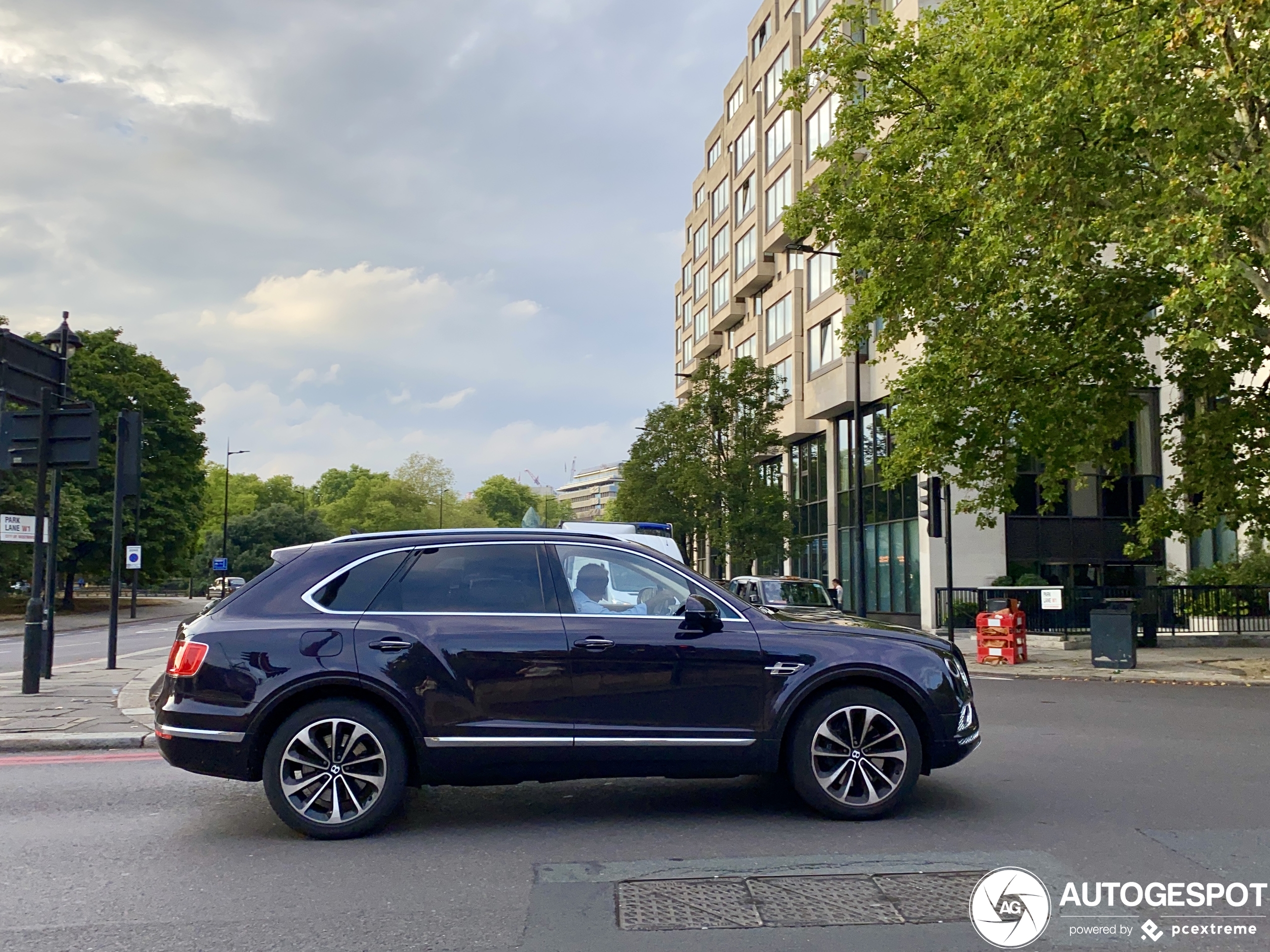 Bentley Bentayga