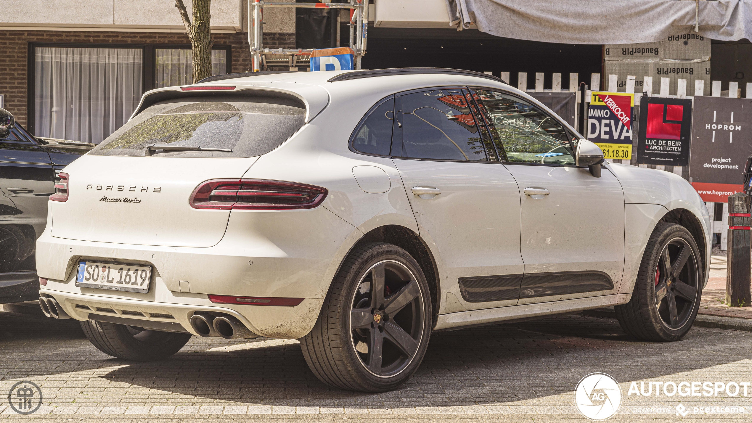 Porsche 95B Macan Turbo