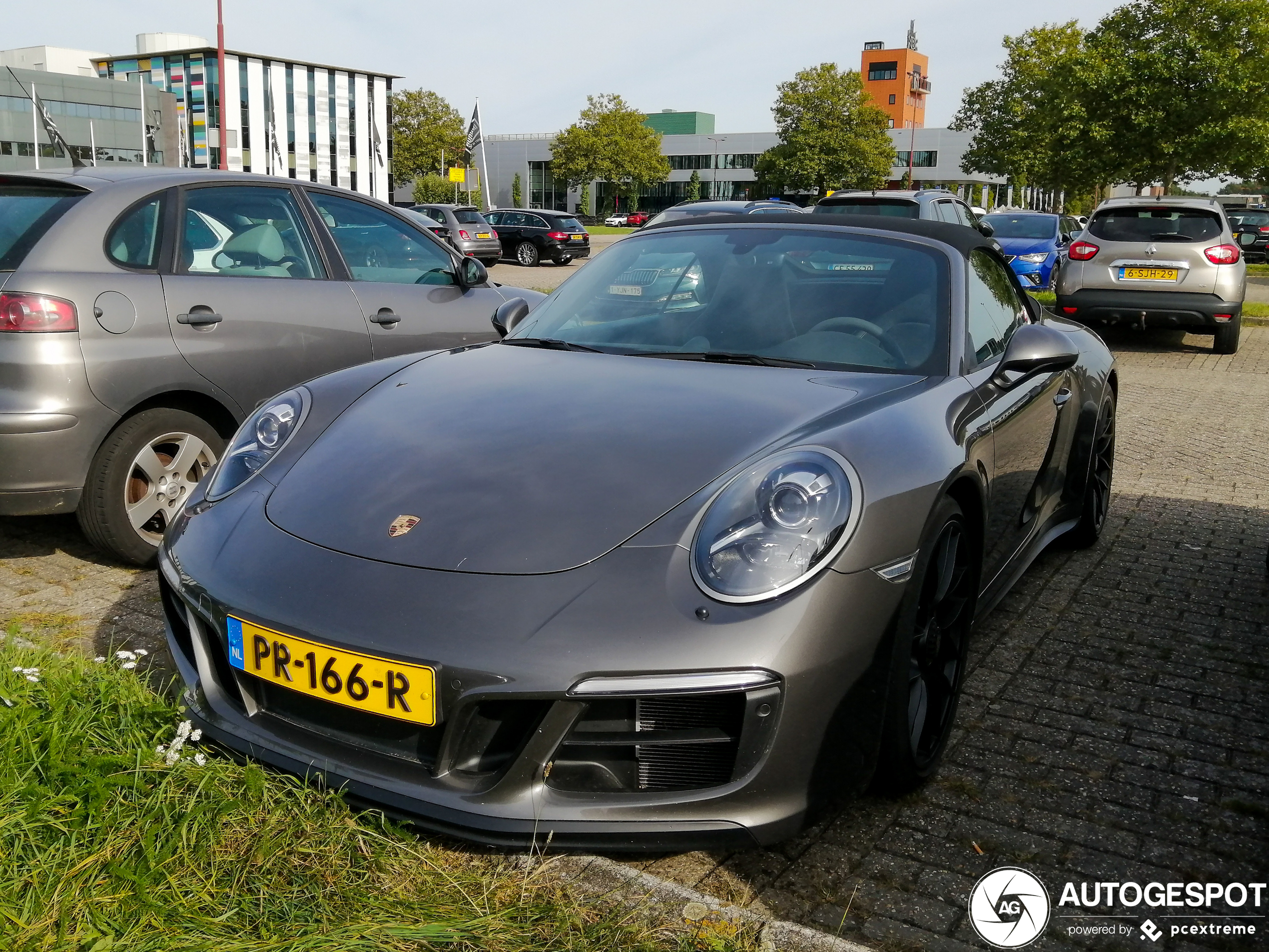 Porsche 991 Carrera GTS Cabriolet MkII