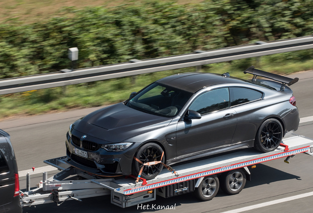 BMW M4 GTS