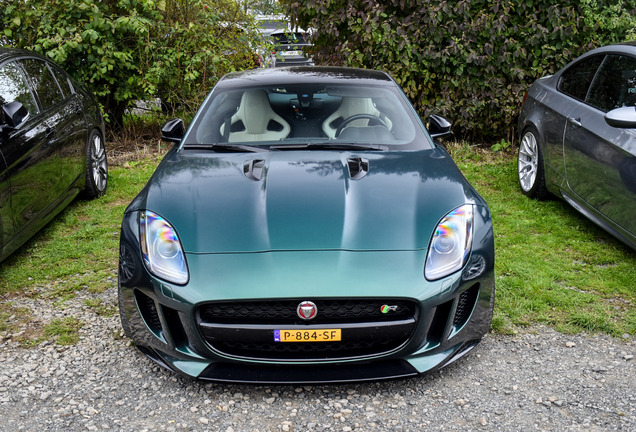 Jaguar F-TYPE R Coupé