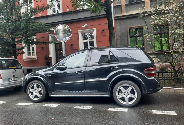 Mercedes-Benz ML 63 AMG W164