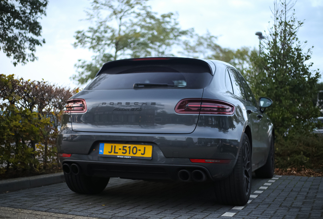 Porsche 95B Macan GTS