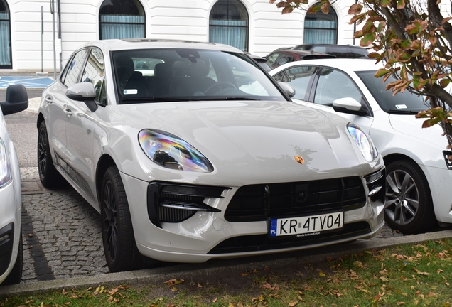 Porsche 95B Macan GTS MkII