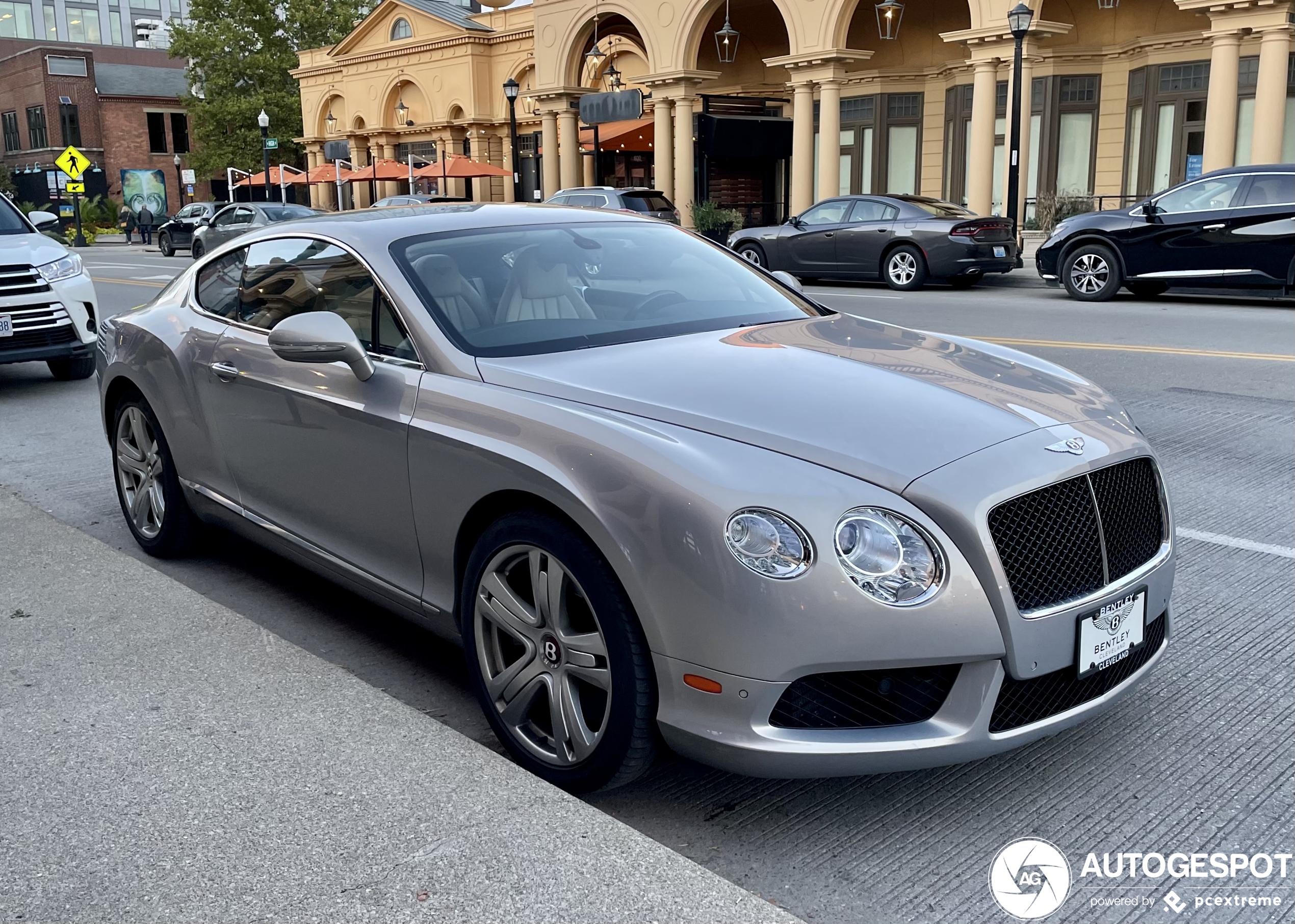 Bentley Continental GT V8