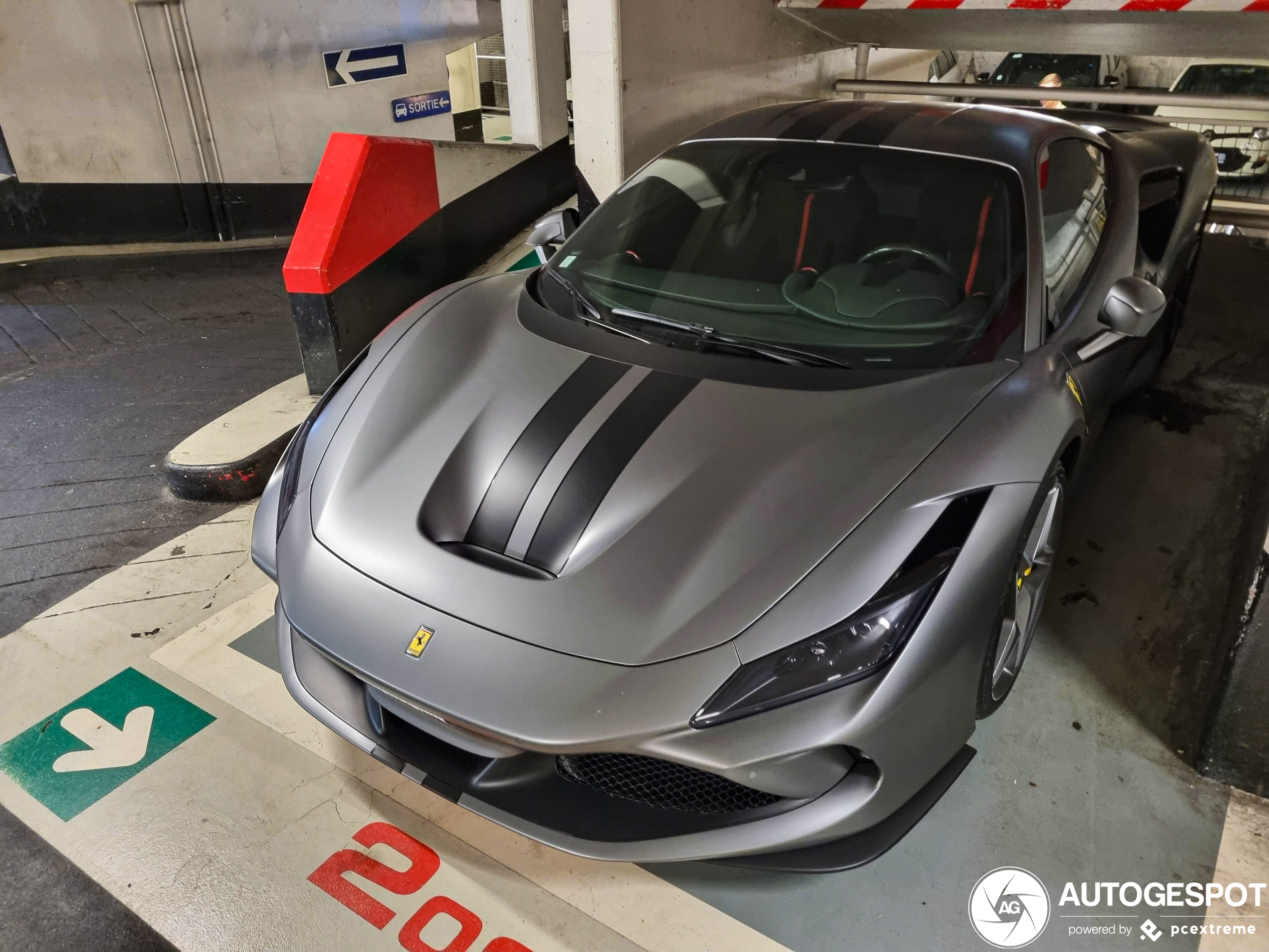 Ferrari F8 Tributo