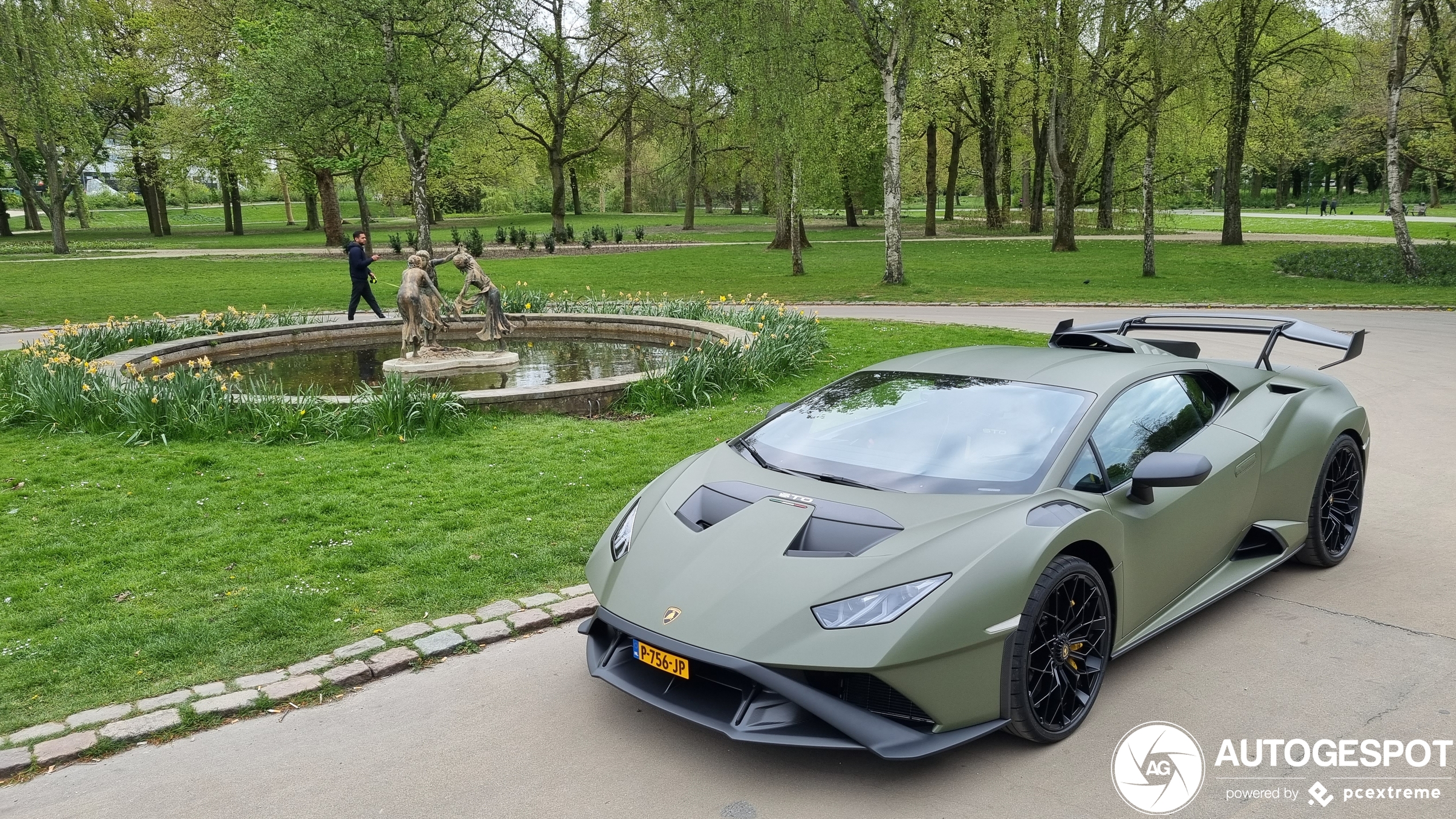 Lamborghini Huracán LP640-2 STO