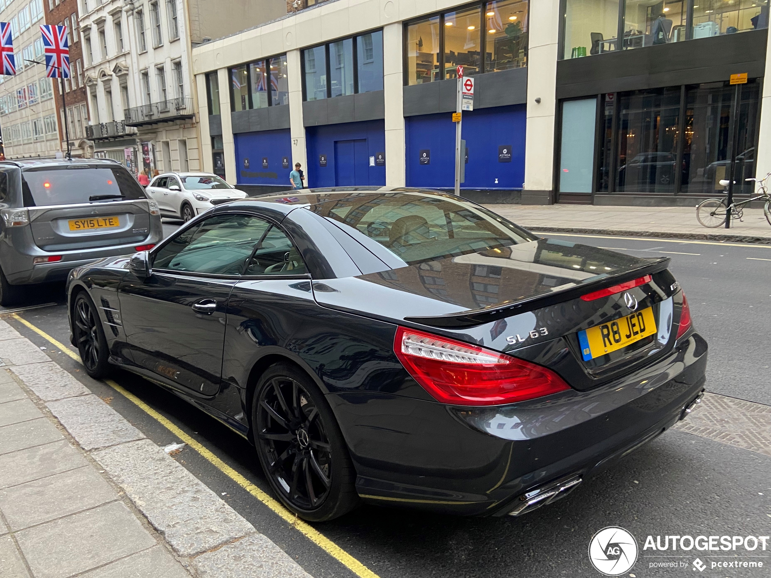 Mercedes-Benz SL 63 AMG R231