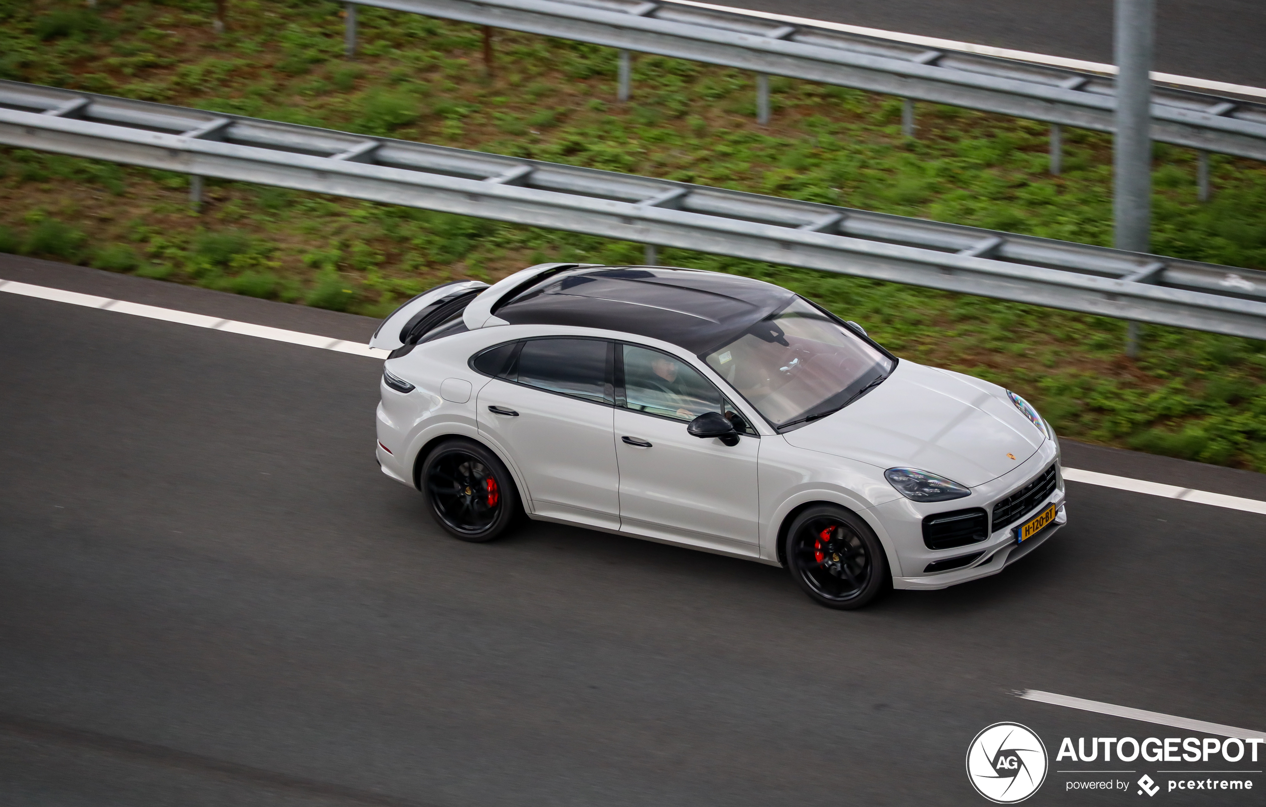 Porsche Cayenne Coupé Turbo S E-Hybrid