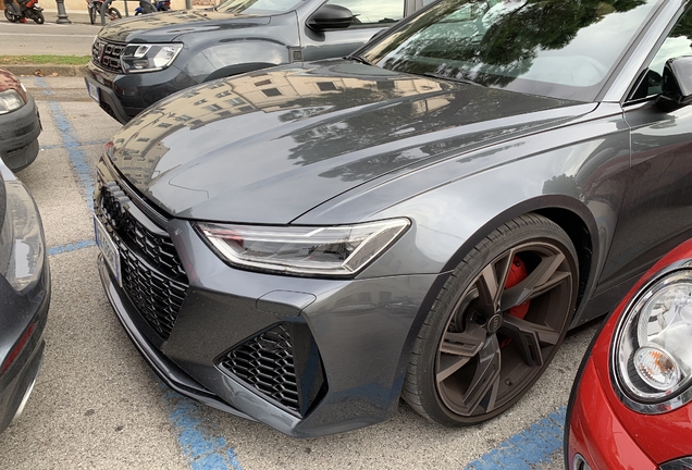 Audi RS6 Avant C8