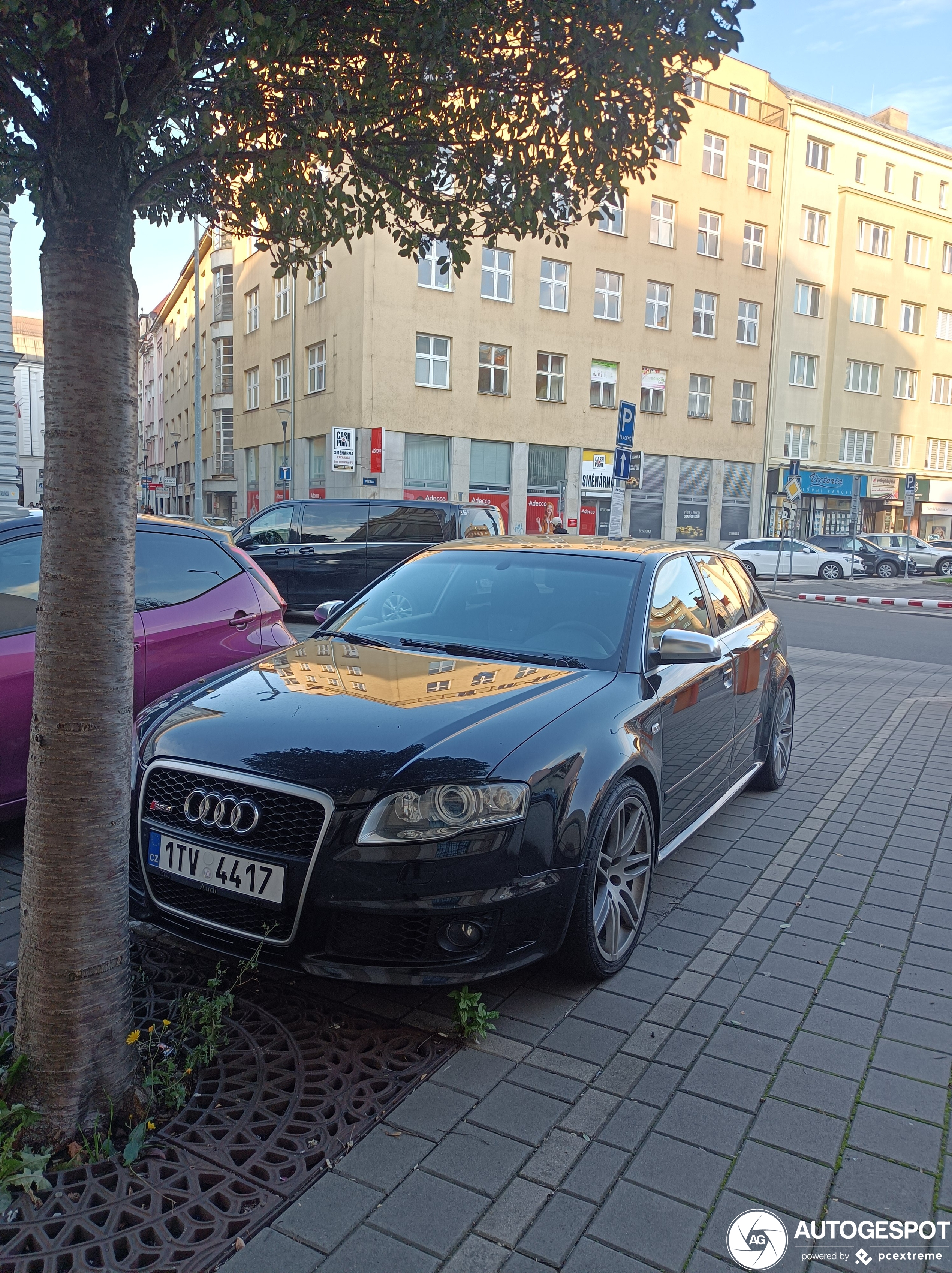 Audi RS4 Avant B7