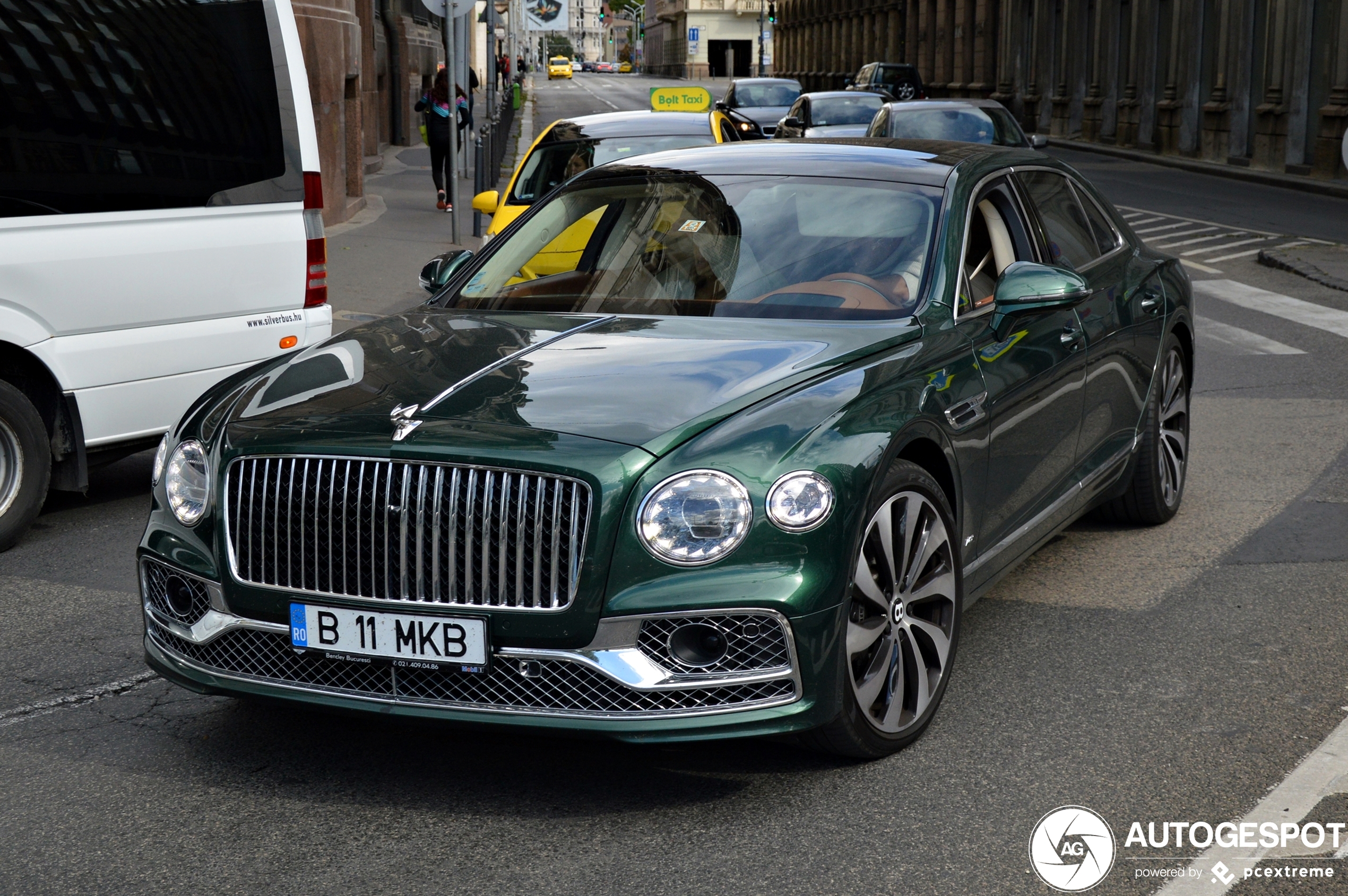 Bentley Flying Spur V8 2021