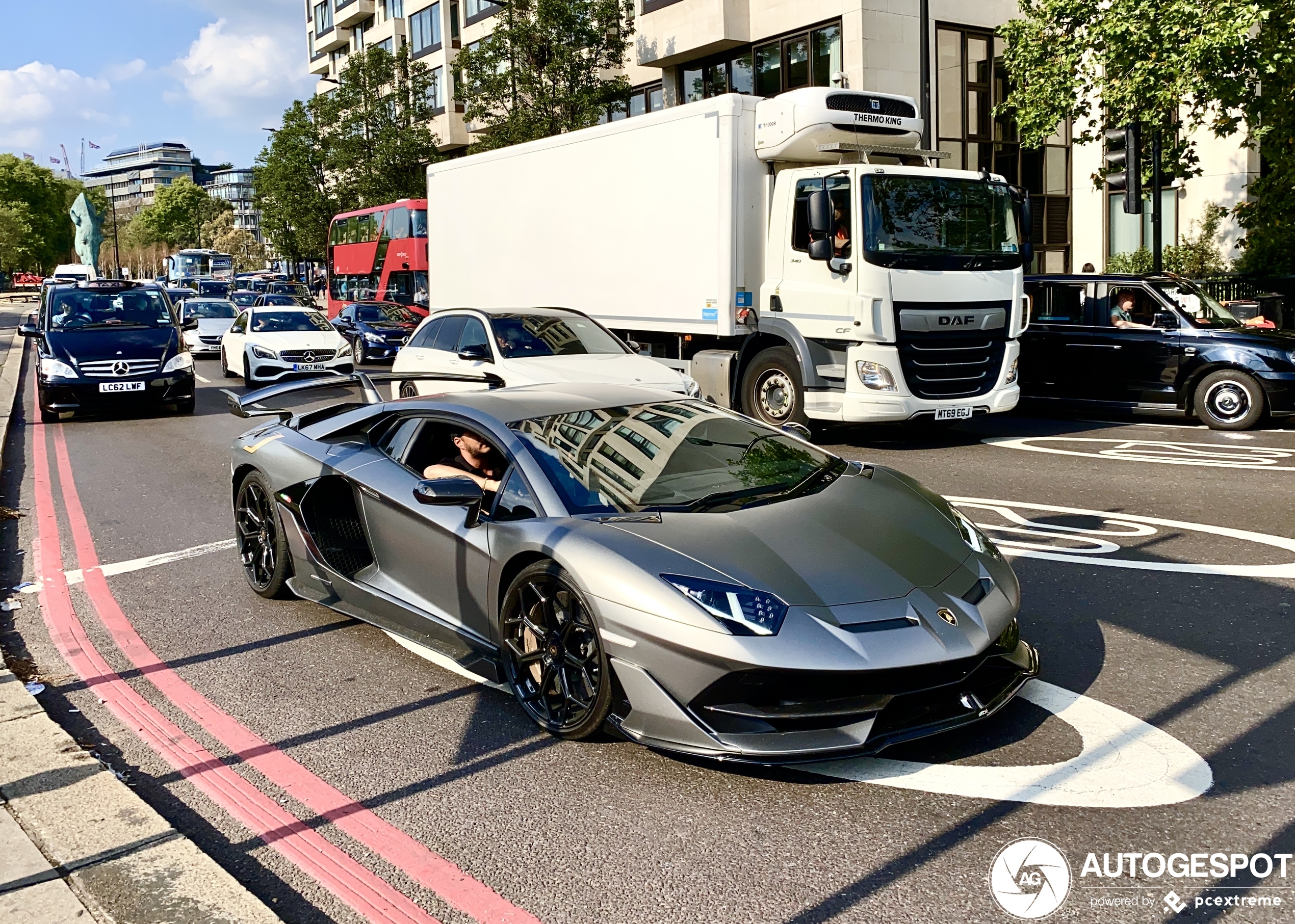 Lamborghini Aventador LP770-4 SVJ