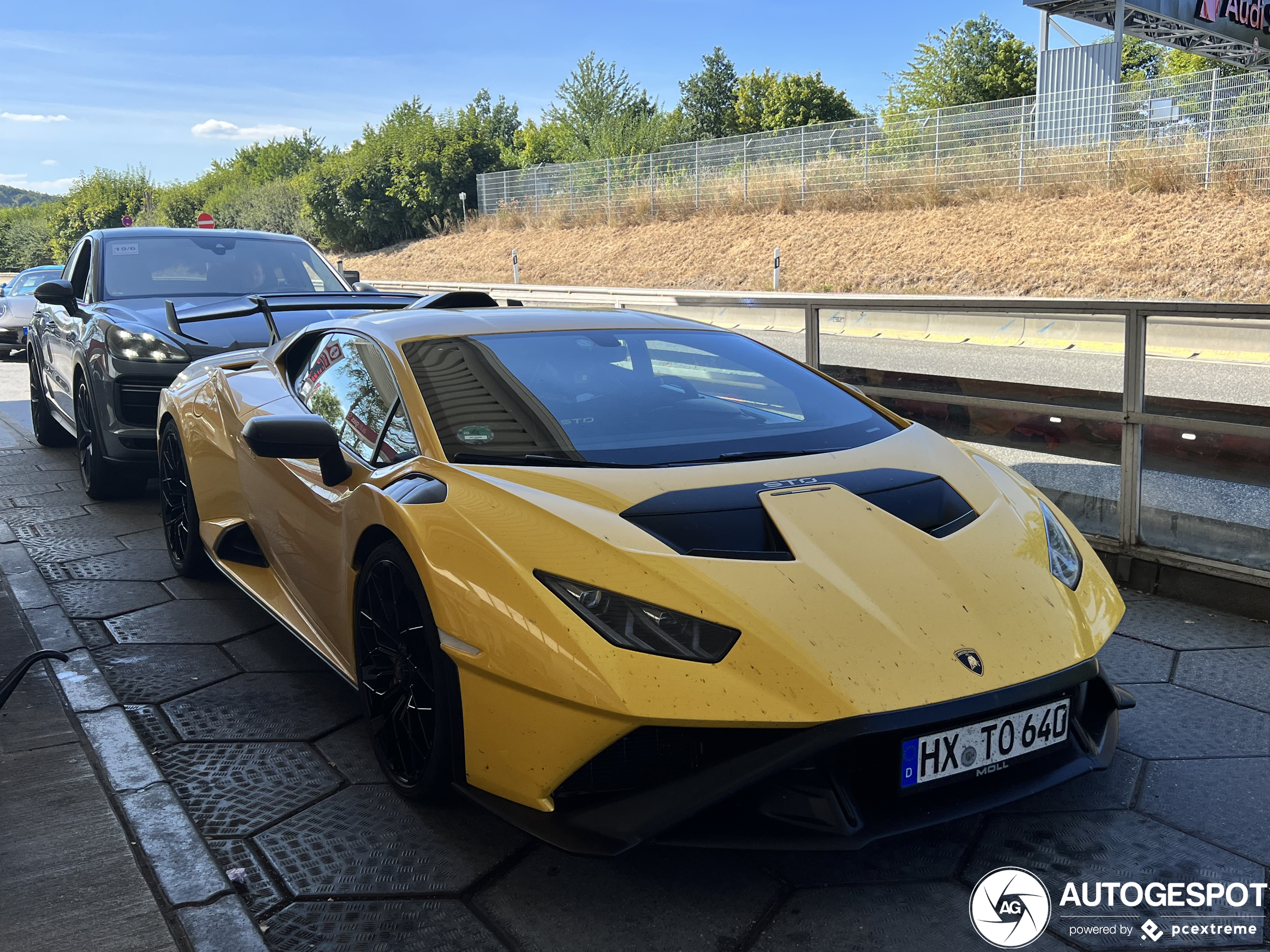 Lamborghini Huracán LP640-2 STO