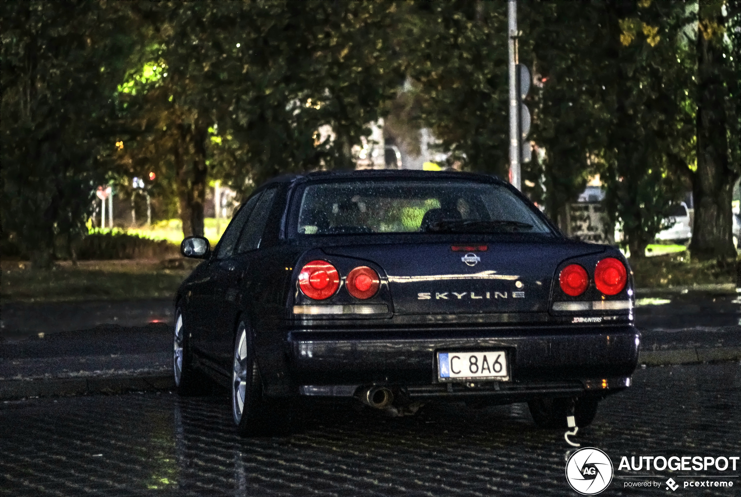 Nissan Skyline R34 Sedan