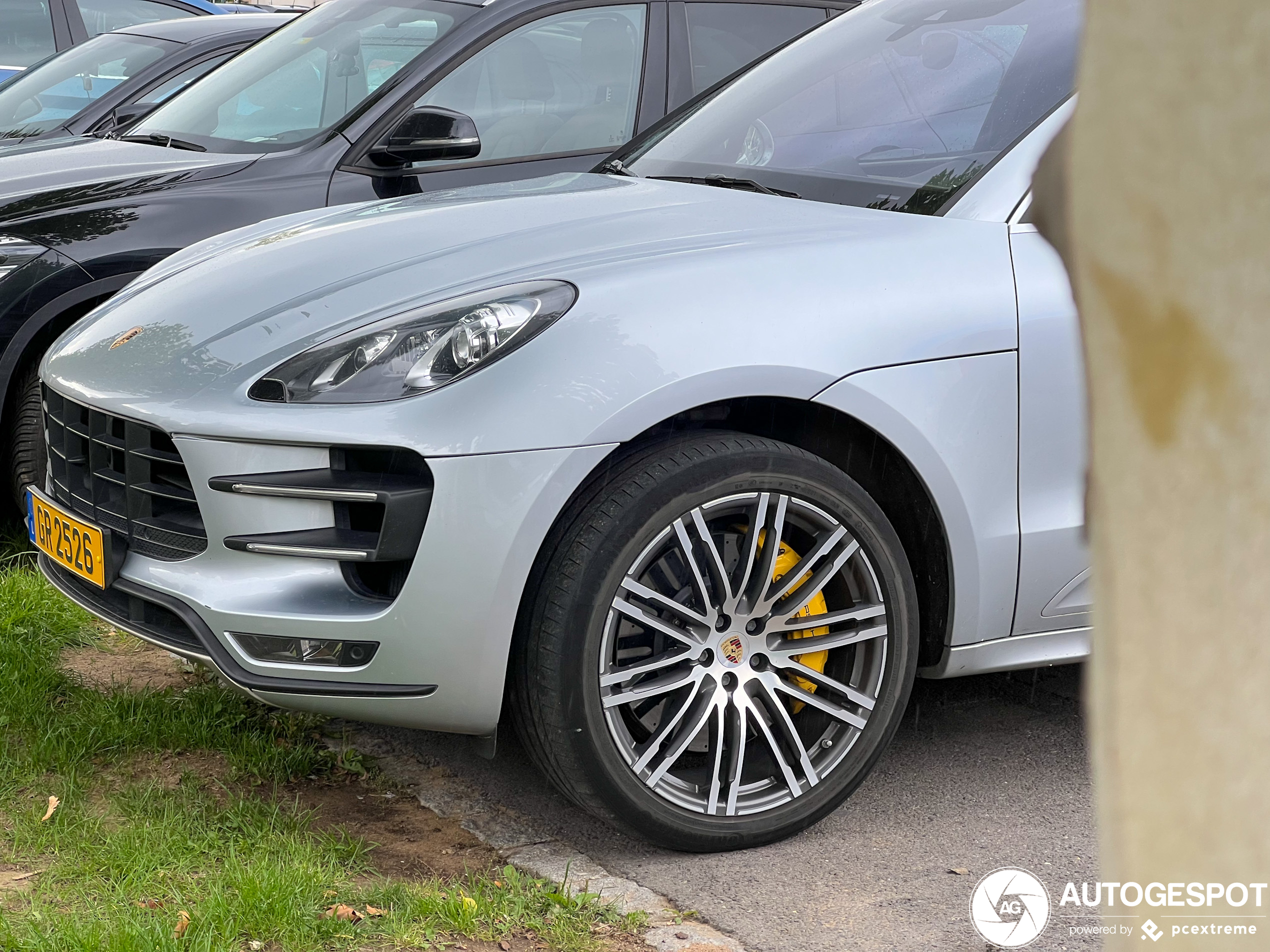 Porsche 95B Macan Turbo