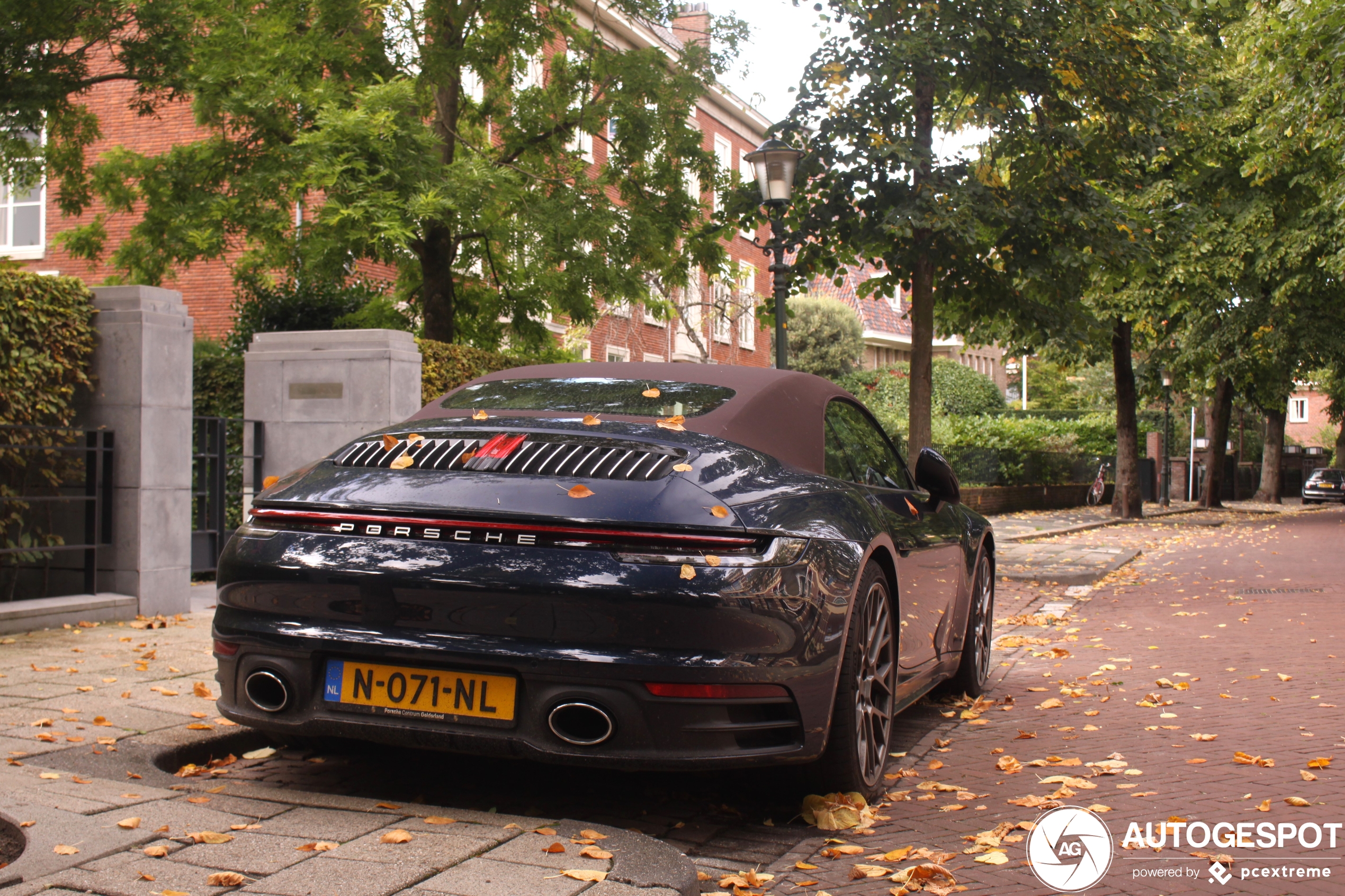 Porsche 992 Carrera 4S Cabriolet