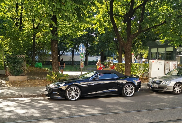 Aston Martin Vanquish Volante