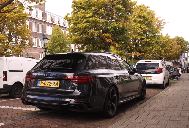 Audi RS4 Avant B9