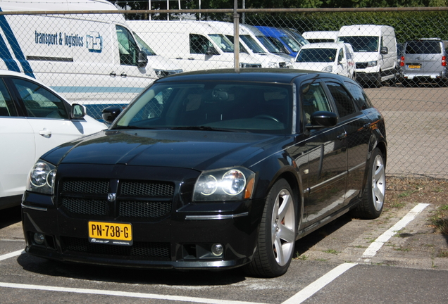 Dodge Magnum SRT-8