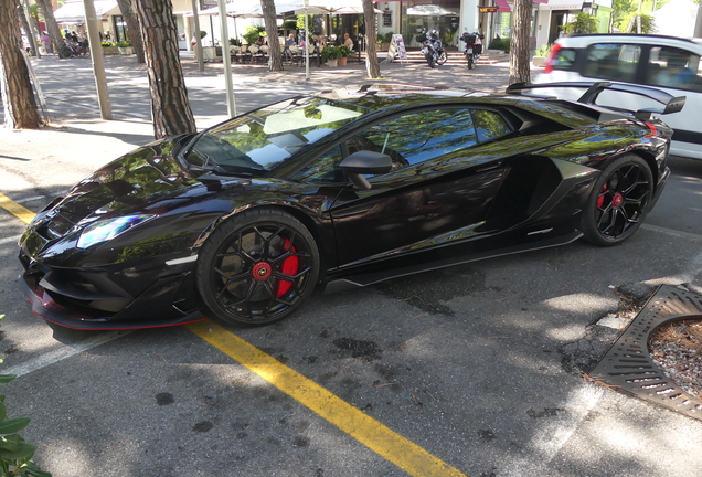 Lamborghini Aventador LP770-4 SVJ