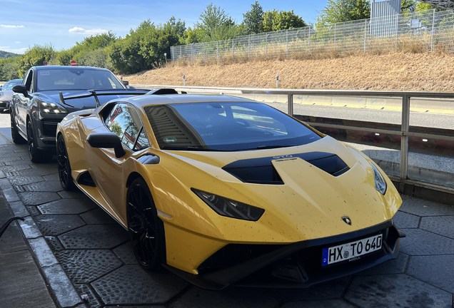Lamborghini Huracán LP640-2 STO