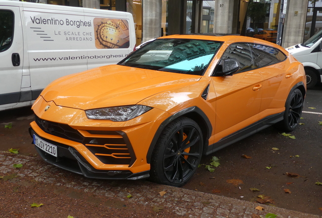 Lamborghini Urus