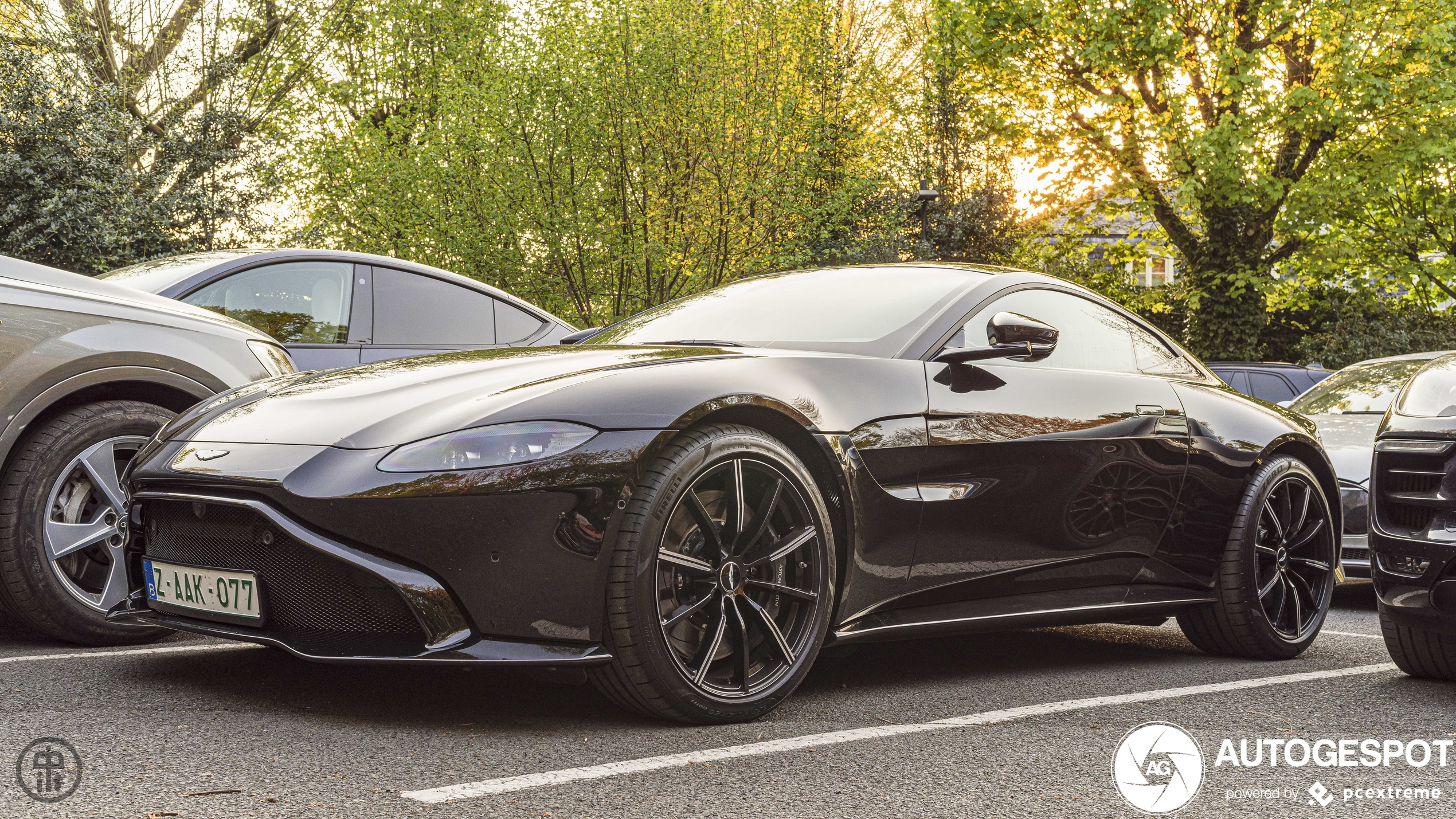 Aston Martin V8 Vantage 2018